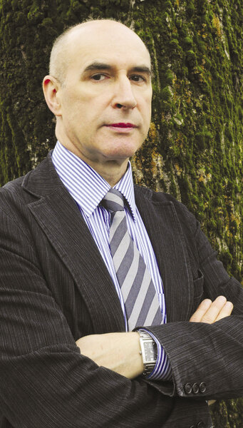 Prof. Janusz Heitzman: Kluczowe jest to, by wolności nie rozumieć pozornie – wolność nie oznacza,  że ktoś jest w domu, a nie za kratami. Tomasz Komenda stracił wolność w momencie, gdy żadna z osób, które mogły o tym zdecydować, nie uwierzyła mu w to, co próbował powiedzieć.