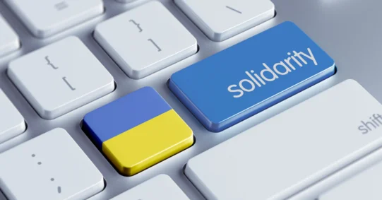 Zbiórka pieniędzy, krew i telefon zaufania – ochrona zdrowia wspiera Ukrainę