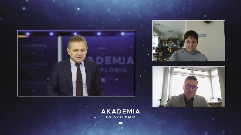 Kongres odbył się w formule online, co pozwoliło na połączenie ekspertów z różnych części kraju (na zdjęciu prof. Piotr Gałecki podczas rozmowy z prof. Dominiką Dudek i prof. Krzysztofem Kucią)