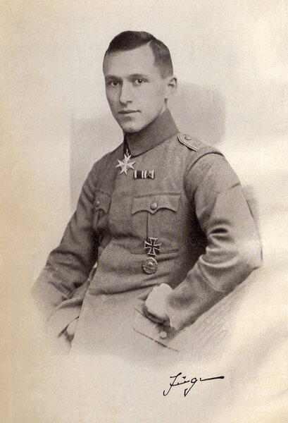 Ryc. 3. Ernst Jünger, który wymyślił „psychonautów”.
