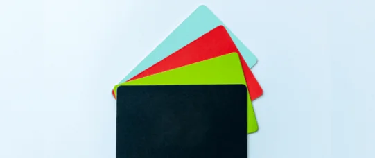 Plastik wypiera papier. Nowe dokumenty prawa wykonywania zawodu