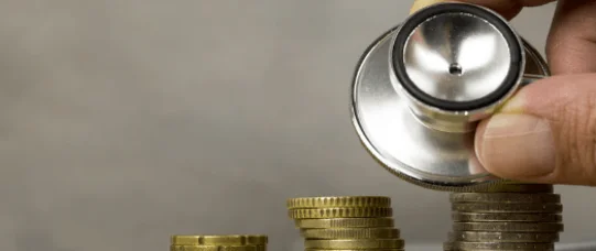 Sieć szpitali wywindowała stawki pediatrów?