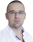dr n. med. Bartosz Dołęga-Kozierowski