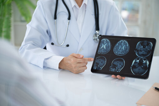 Neurolodzy: potrzebujemy zintegrowanej opieki udarowej