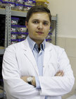 r. n. med. Mateusz Hołda