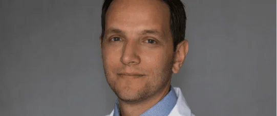 Lek. Dawid Ciemięga idzie do sądu na wojnę z hejterami