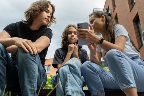 Lekarze alarmują: wysyp ciężkich oparzeń po challenge’ach w internecie