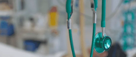 Lekarz walczył z epidemią, teraz jest w ciężkim stanie