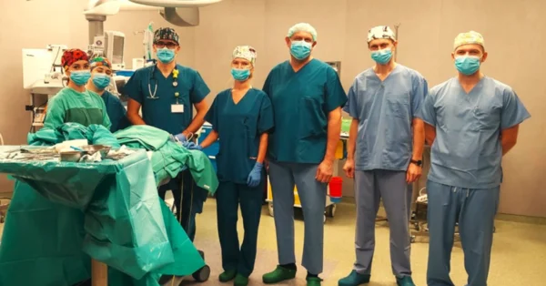 Chirurdzy usunęli masywny guz u noworodka zdiagnozowanego prenatalnie