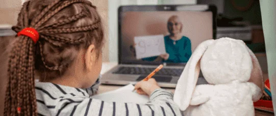 Bezpłatne e-lekcje dla dzieci lekarzy