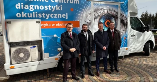 Okobus wyruszył w Polskę, by wesprzeć lekarzy rodzinnych