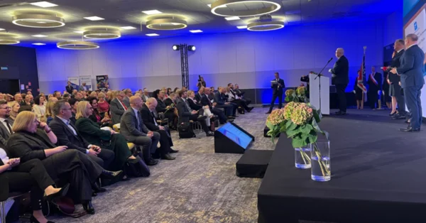 Farmaceuci szukają swojego miejsca w erze sztucznej inteligencji i nowych technologii