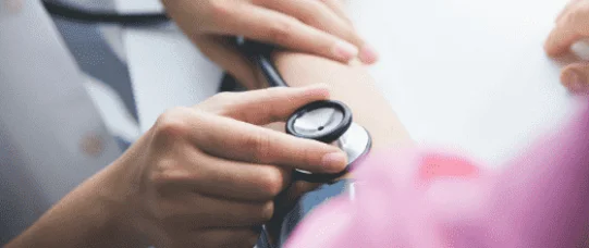 Pielęgniarka też przyjmuje i leczy – to krok w dobrą stronę?