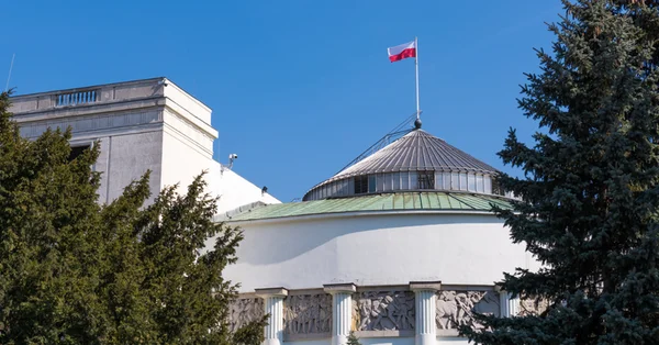 Antynaukowe tezy w Sejmie powinny być zakazane?