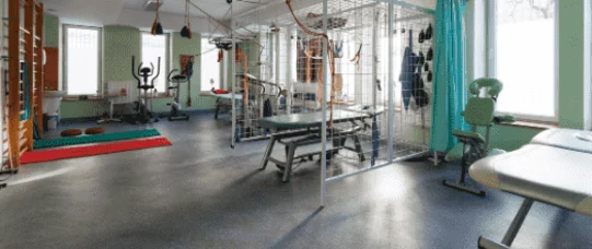 Sale rehabilitacyjne świecą pustkami