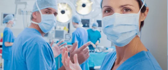 Podwyżki dla specjalistów wygasają, rozmów z resortem brak