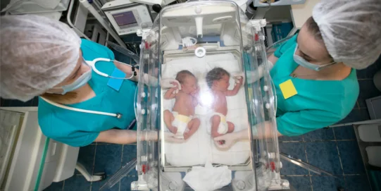 Konflikt poznańskich neonatologów z dyrekcją zaostrza się. Bądą zmuszeni sięgnąć po inne sposoby negocjacji?