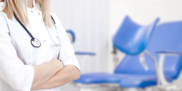 Projekty dotyczące dostępu do legalnej aborcji oraz pigułki „dzień po” w ogniu krytyki
