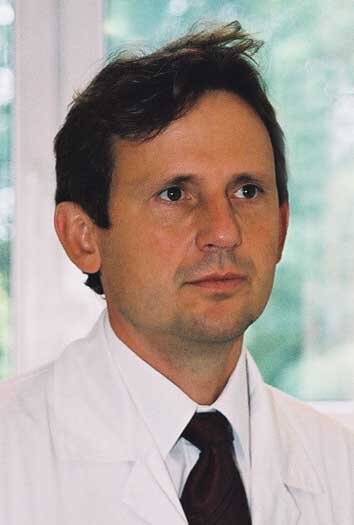 prof. dr hab. med. Tomasz Pasierski