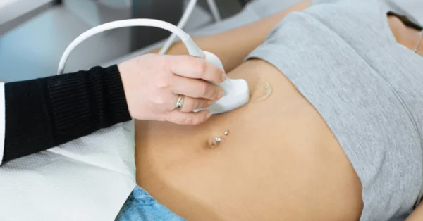 Lekarze zaproponują diagnostykę prenatalną wszystkim ciężarnym
