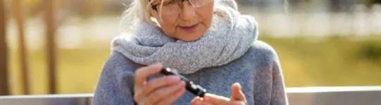 Czy insulinoterapia zwiększa ryzyko przebiegu zakażania względem stosowania leków doustnych? Leki przeciwcukrzycowe i ich wpływ na infekcję SARS-CoV-2