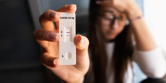 Jakie konsekwencje grożą przychodni POZ, jeśli nie wykonuje testów na COVID-19?  