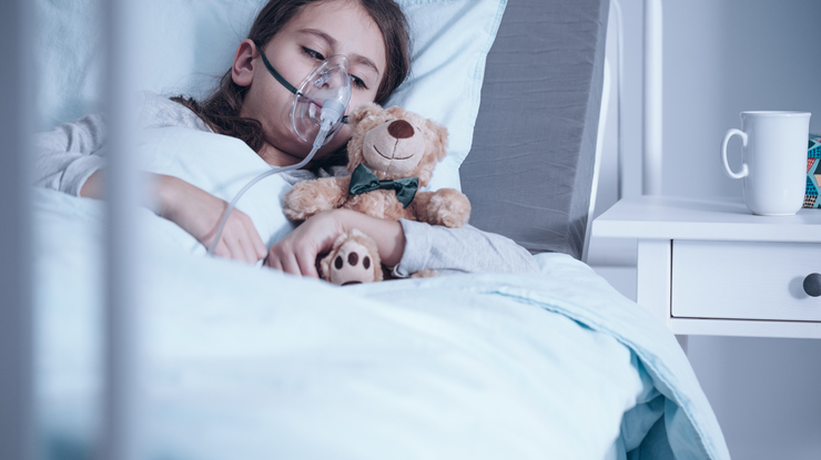 Krztusiec dziecko szpital