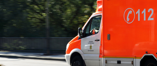 Ambulance 970037 1920